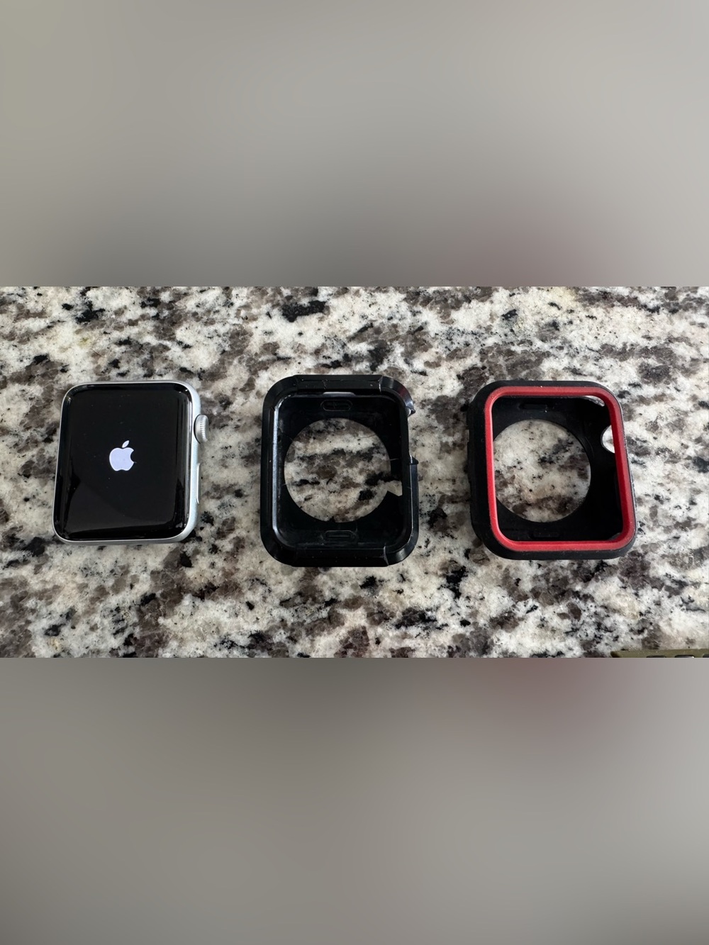 Great condition- Series 3 Nike 42mm Apple Watch.